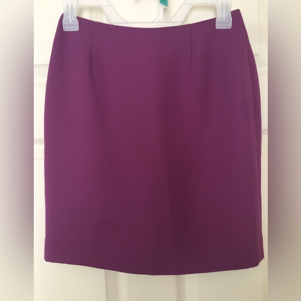 Petite Sophisticate High Waisted Mini Skirt Vintage 90s y2k purple back slit 2P
